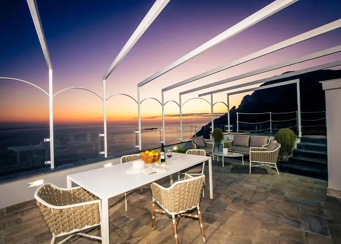 Villa La Tagliata Spectacular Jacuzzi Tub Amazing View And Private Parking Garage Positano